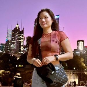 Meet your Posher, Maya